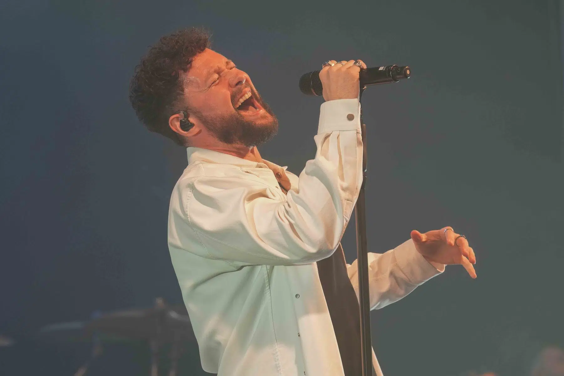 Calum Scott auf Europatournee 2024 Support in Mannheim war Malik Harris. Calum Scott auf Europatournee 2024 Support in Mannheim war Malik Harris.