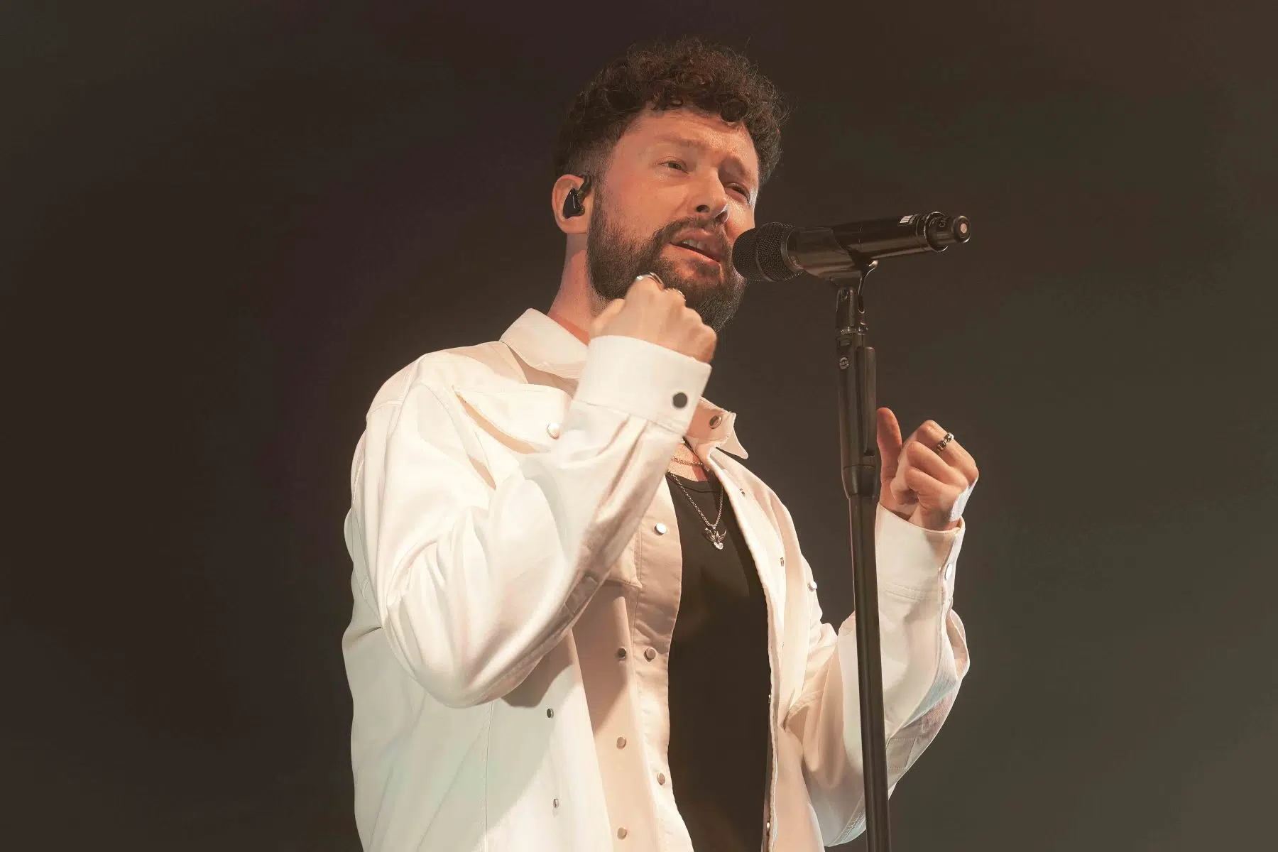 Calum Scott auf Europatournee 2024 Support in Mannheim war Malik Harris. Calum Scott auf Europatournee 2024 Support in Mannheim war Malik Harris.