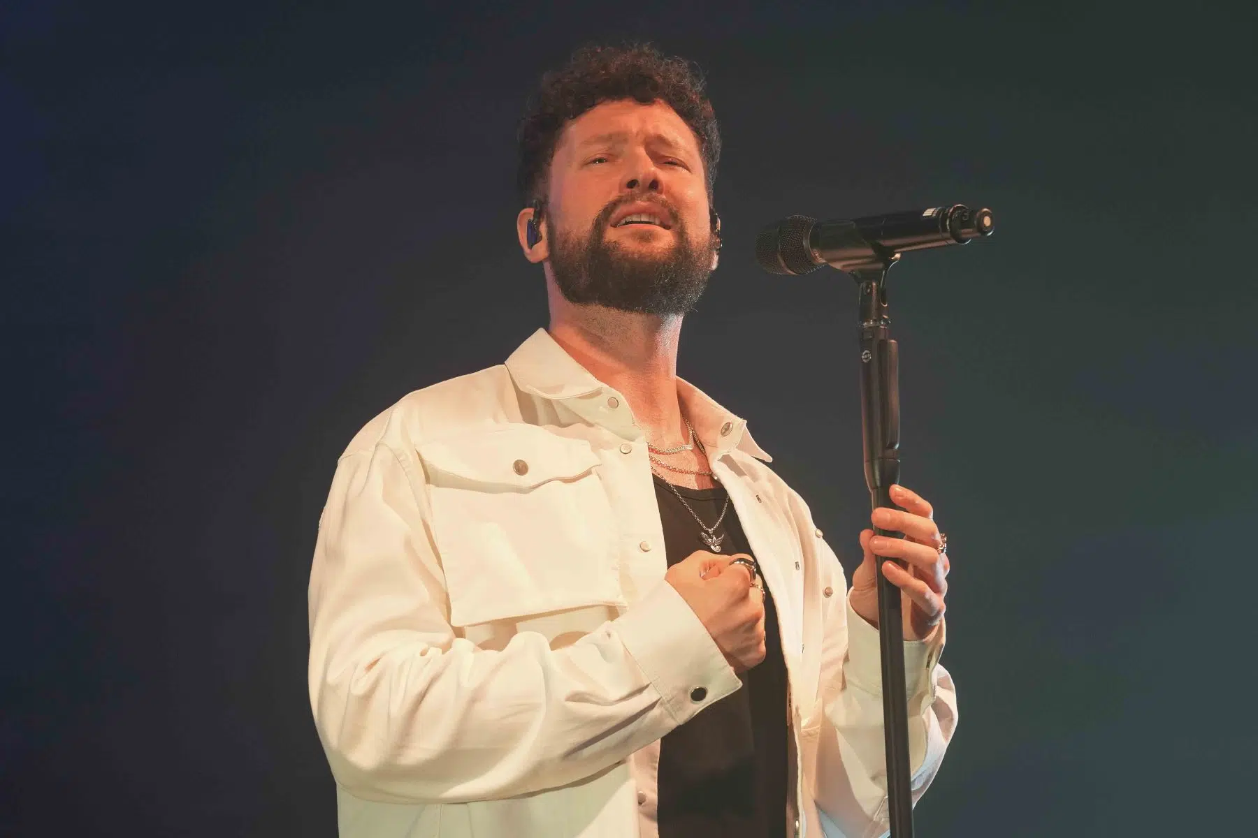 Calum Scott auf Europatournee 2024 Support in Mannheim war Malik Harris. Calum Scott auf Europatournee 2024 Support in Mannheim war Malik Harris.