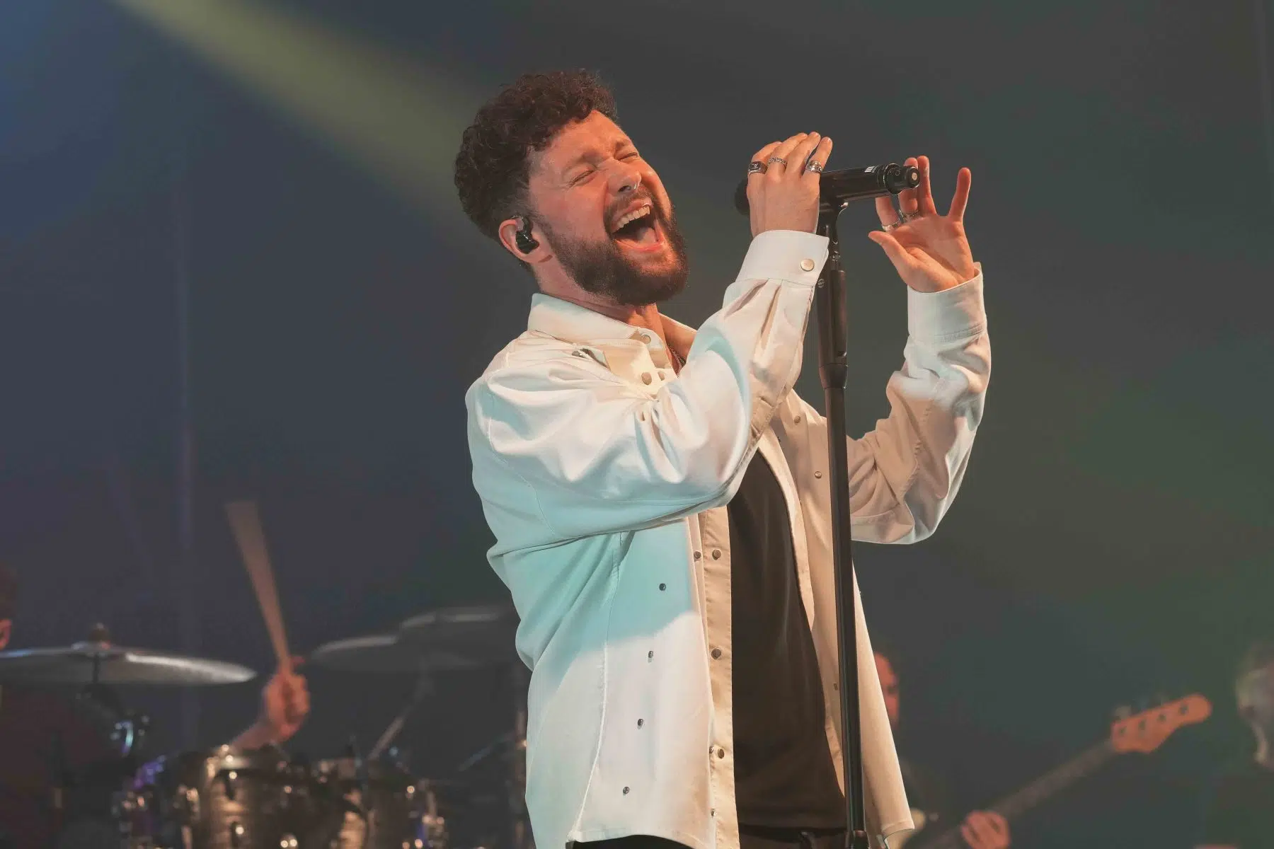 Calum Scott auf Europatournee 2024 Support in Mannheim war Malik Harris. Calum Scott auf Europatournee 2024 Support in Mannheim war Malik Harris.
