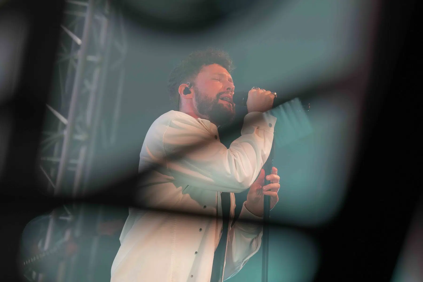 Calum Scott auf Europatournee 2024 Support in Mannheim war Malik Harris. Calum Scott auf Europatournee 2024 Support in Mannheim war Malik Harris.