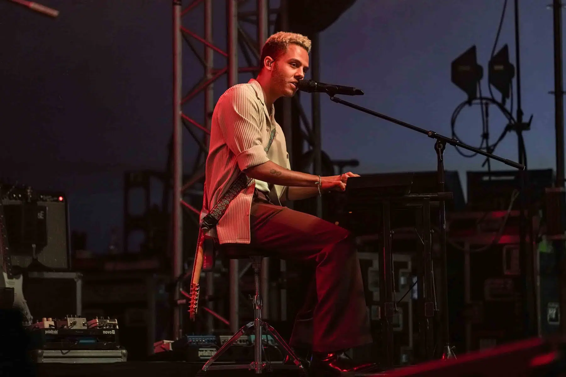 Calum Scott auf Europatournee 2024 Support in Mannheim war Malik Harris. Calum Scott auf Europatournee 2024 Support in Mannheim war Malik Harris.