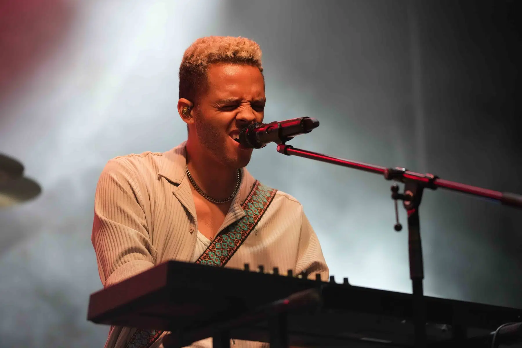 Calum Scott auf Europatournee 2024 Support in Mannheim war Malik Harris. Calum Scott auf Europatournee 2024 Support in Mannheim war Malik Harris.