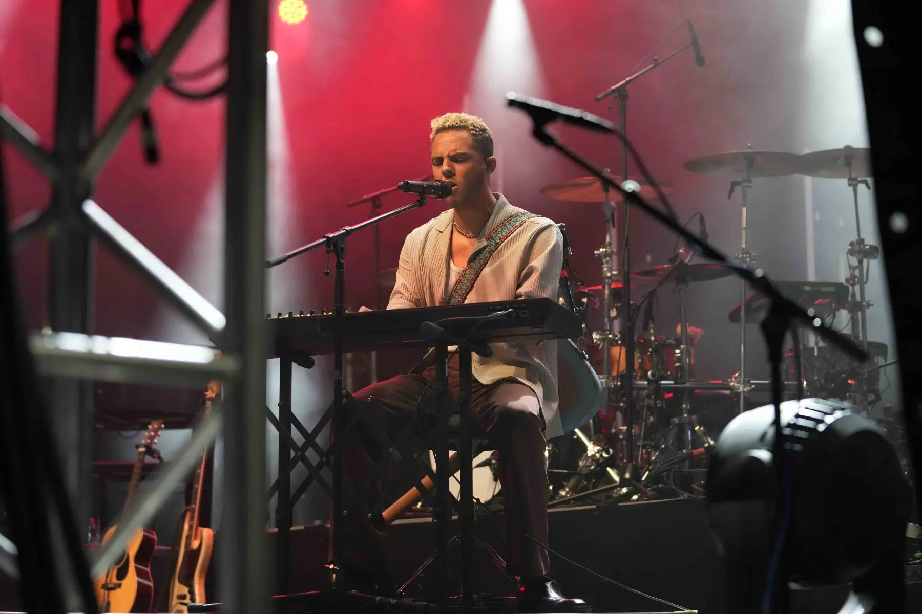 Calum Scott auf Europatournee 2024 Support in Mannheim war Malik Harris. Calum Scott auf Europatournee 2024 Support in Mannheim war Malik Harris.
