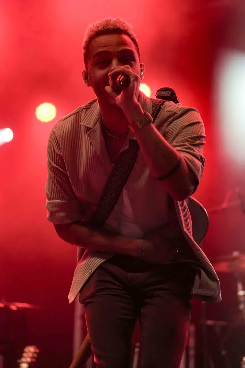 Calum Scott auf Europatournee 2024 Support in Mannheim war Malik Harris. Calum Scott auf Europatournee 2024 Support in Mannheim war Malik Harris.