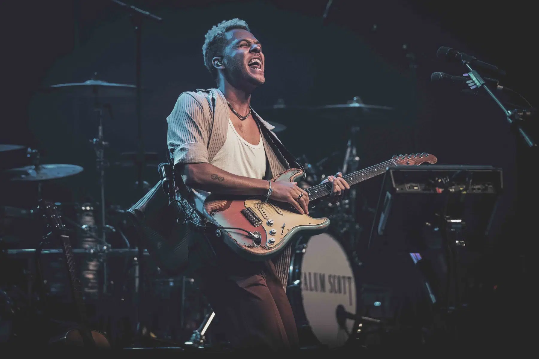 Calum Scott auf Europatournee 2024 Support in Mannheim war Malik Harris. Calum Scott auf Europatournee 2024 Support in Mannheim war Malik Harris.