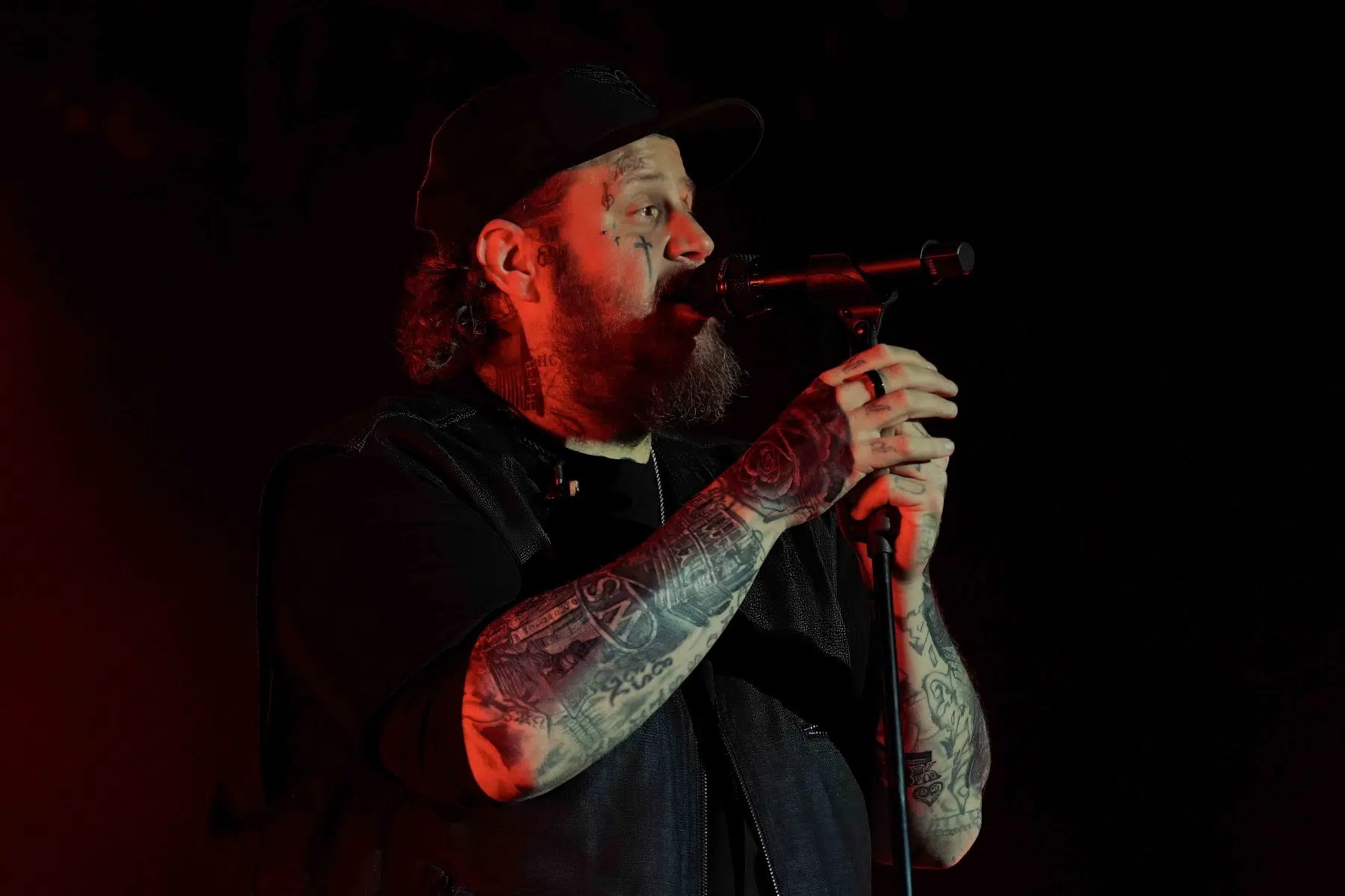 Jelly Roll mit seiner „Beautifully Broken Tour" in der Batschkapp Frankfurt am 20.08.2025. Photo © Boris Korpak | bokopictures Jelly Roll mit seiner „Beautifully Broken Tour" in der Batschkapp Frankfurt am 20.08.2025. Photo © Boris Korpak | bokopictures