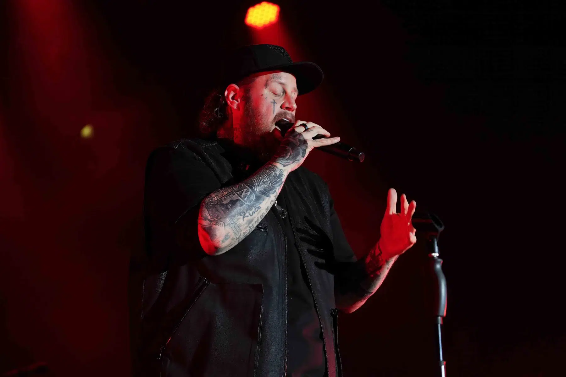 Jelly Roll mit seiner „Beautifully Broken Tour" in der Batschkapp Frankfurt am 20.08.2025. Photo © Boris Korpak | bokopictures Jelly Roll mit seiner „Beautifully Broken Tour" in der Batschkapp Frankfurt am 20.08.2025. Photo © Boris Korpak | bokopictures