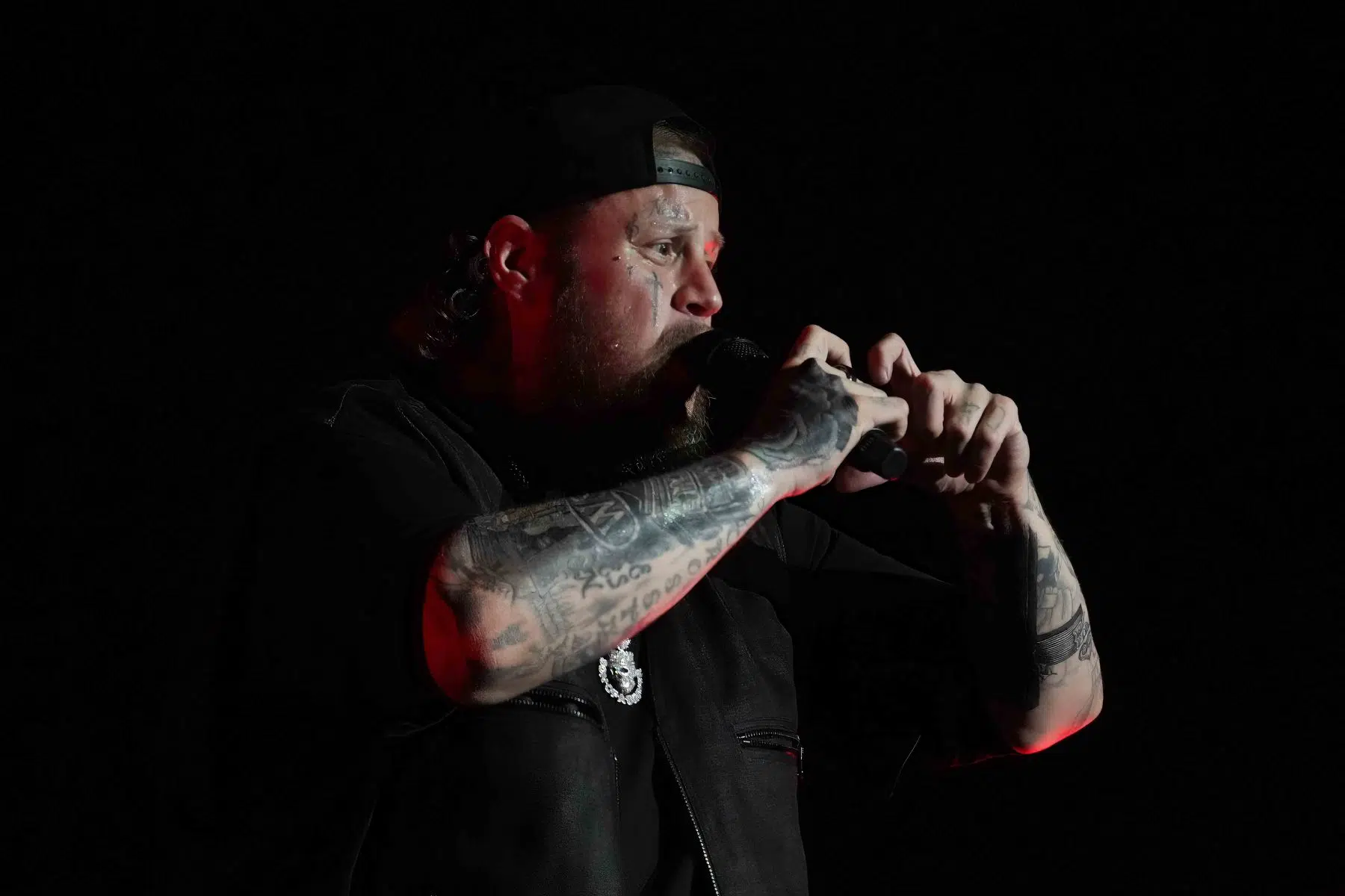 Jelly Roll mit seiner „Beautifully Broken Tour" in der Batschkapp Frankfurt am 20.08.2025. Photo © Boris Korpak | bokopictures Jelly Roll mit seiner „Beautifully Broken Tour" in der Batschkapp Frankfurt am 20.08.2025. Photo © Boris Korpak | bokopictures