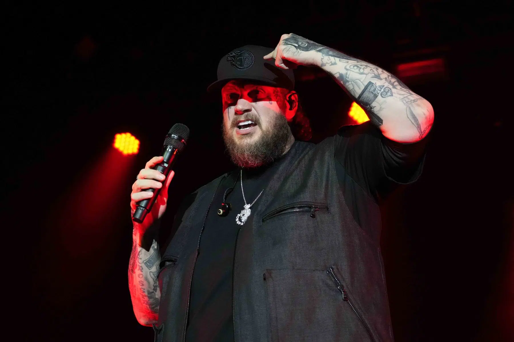 Jelly Roll mit seiner „Beautifully Broken Tour" in der Batschkapp Frankfurt am 20.08.2025. Photo © Boris Korpak | bokopictures Jelly Roll mit seiner „Beautifully Broken Tour" in der Batschkapp Frankfurt am 20.08.2025. Photo © Boris Korpak | bokopictures