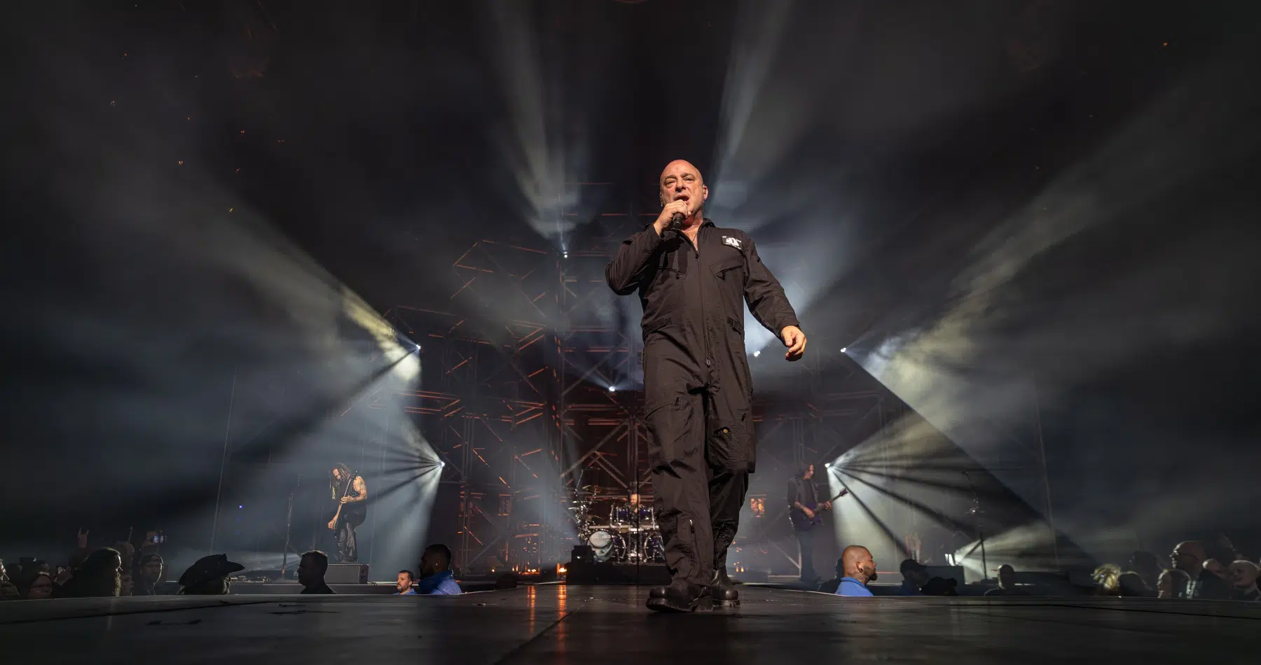 01.10.2025-Disturbed-10 01.10.2025-Disturbed-10