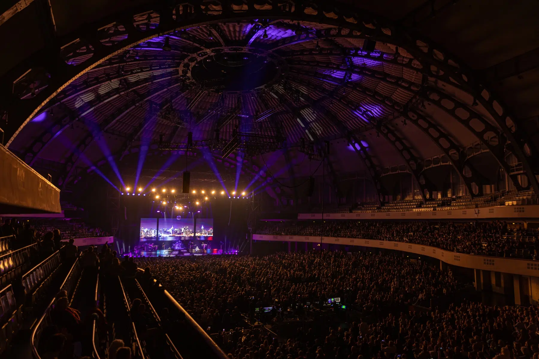 28.11.2025-Night-Fever-Jan-Heesch-32 28.11.2025-Night-Fever-Jan-Heesch-32