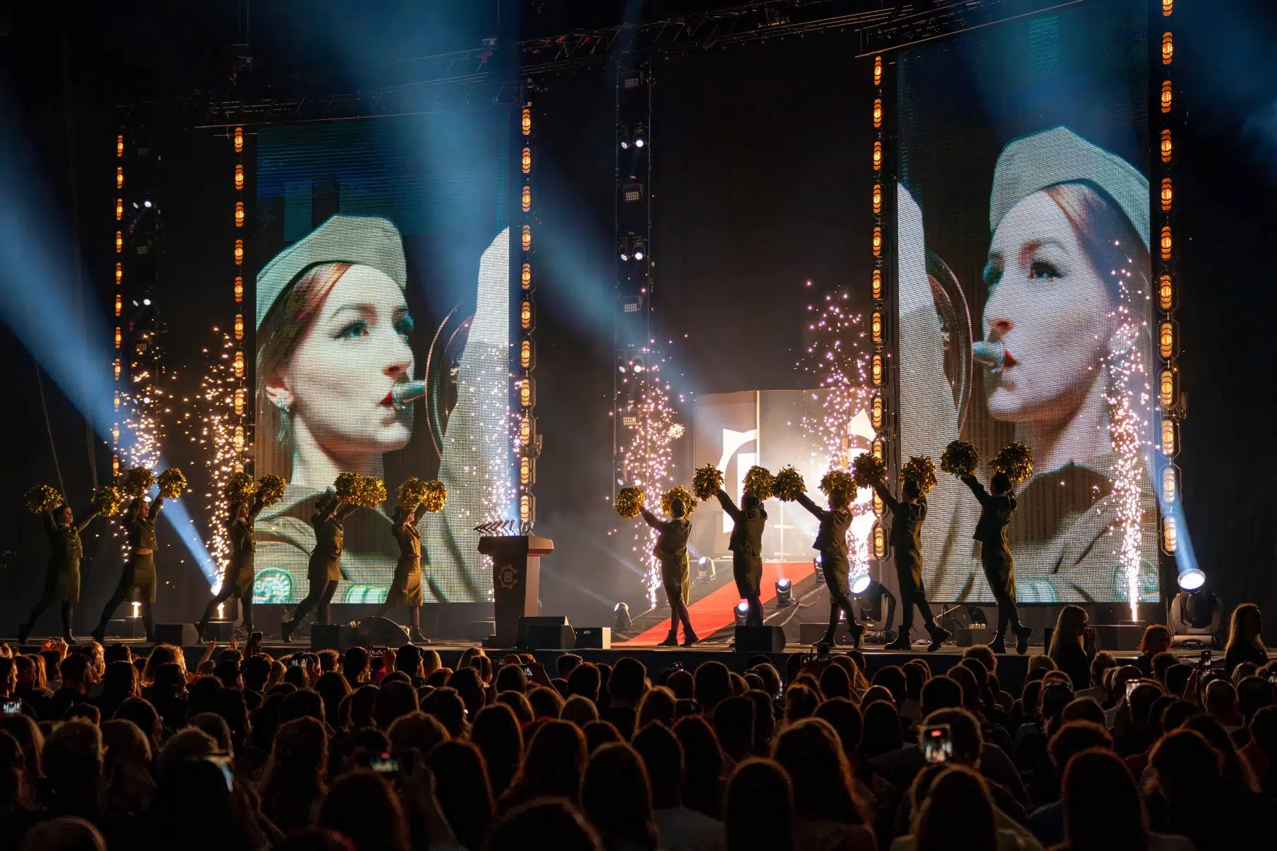 25.04.2026: Bülent Ceylan mit seinem neuen Programm „Diktatürk“ in der SAP Arena Mannheim. Foto © Boris Korpak / bokopictures 25.04.2026: Bülent Ceylan mit seinem neuen Programm „Diktatürk“ in der SAP Arena Mannheim. Foto © Boris Korpak / bokopictures