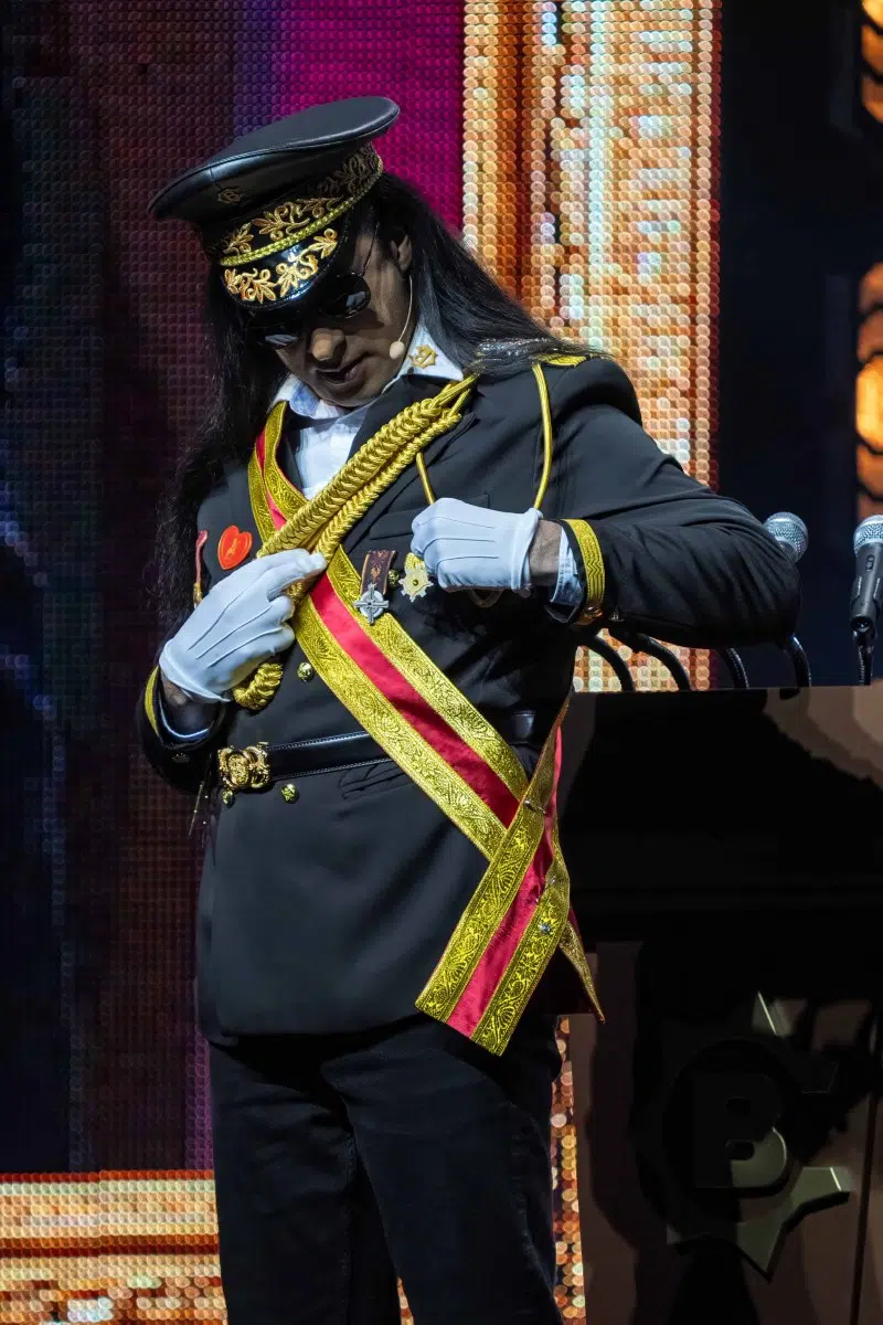 25.04.2026: Bülent Ceylan mit seinem neuen Programm „Diktatürk“ in der SAP Arena Mannheim. Foto © Boris Korpak / bokopictures 25.04.2026: Bülent Ceylan mit seinem neuen Programm „Diktatürk“ in der SAP Arena Mannheim. Foto © Boris Korpak / bokopictures