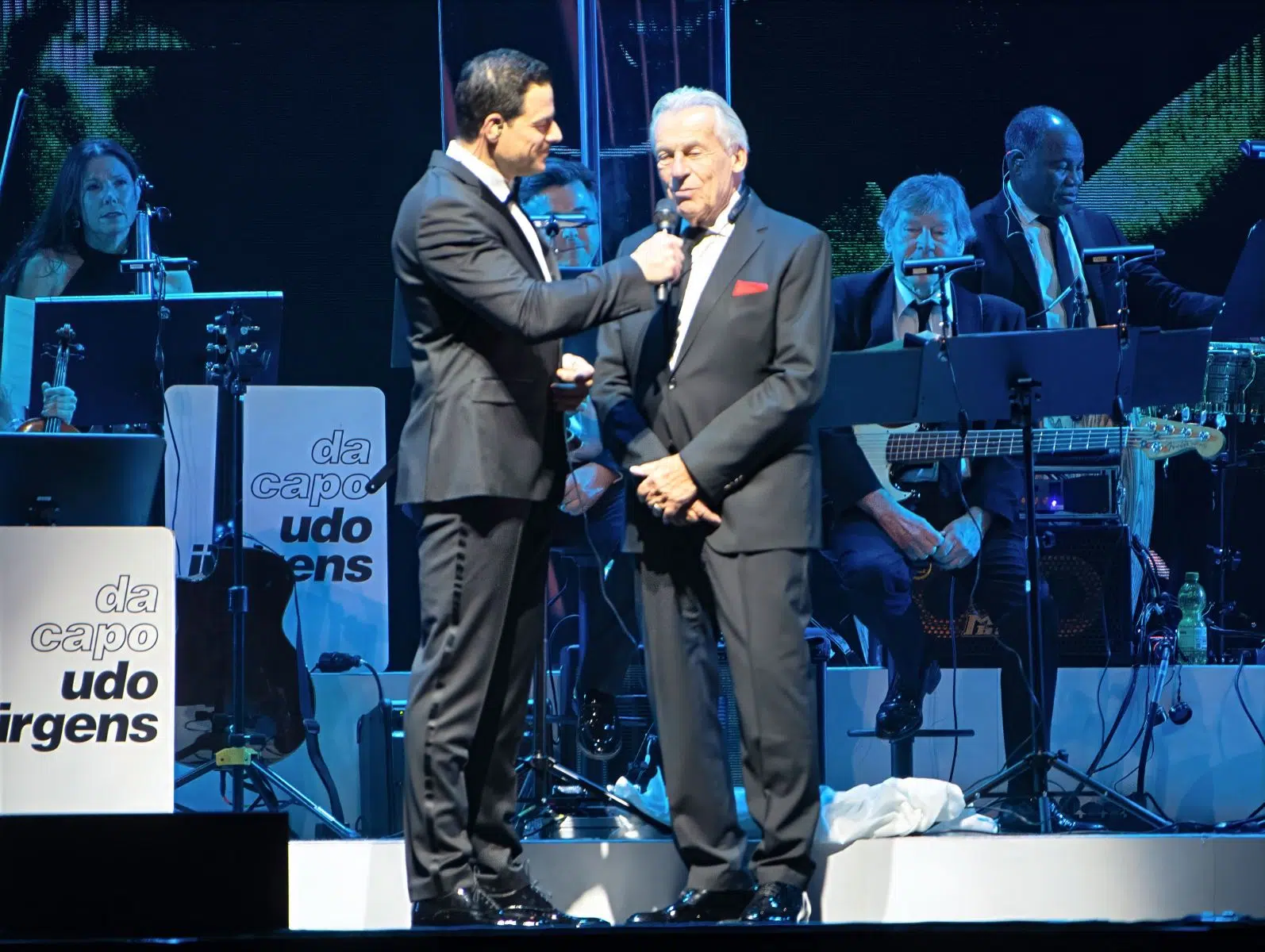 Foto: Helmut Dell, Da Capo Udo Jürgen mit dem Orchester Pepe Lenhadt in der SAP Arena Mannheim am 26-01-2026 Foto: Helmut Dell, Da Capo Udo Jürgen mit dem Orchester Pepe Lenhadt in der SAP Arena Mannheim am 26-01-2026