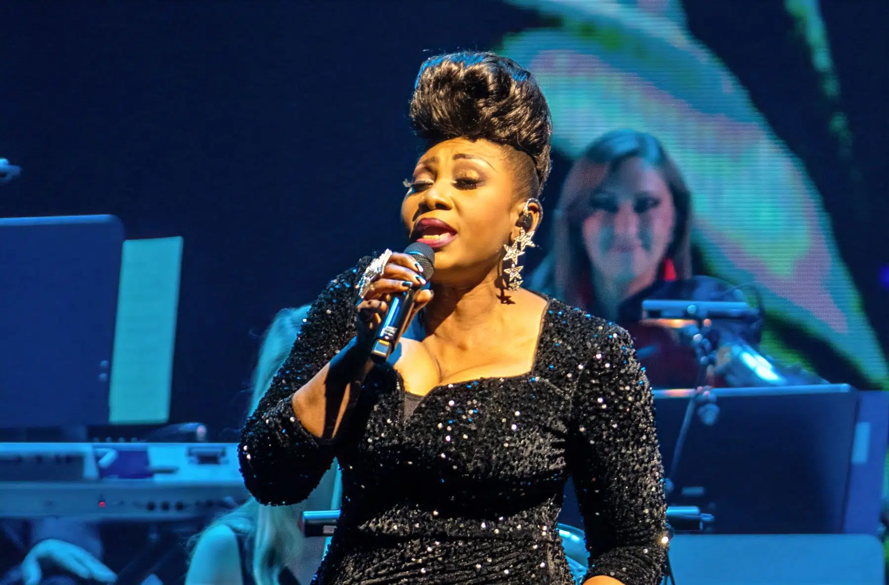 Foto: Helmut Dell, Da Capo Udo Jürgen mit dem Orchester Pepe Lenhadt in der SAP Arena Mannheim am 26-01-2026 Foto: Helmut Dell, Da Capo Udo Jürgen mit dem Orchester Pepe Lenhadt in der SAP Arena Mannheim am 26-01-2026