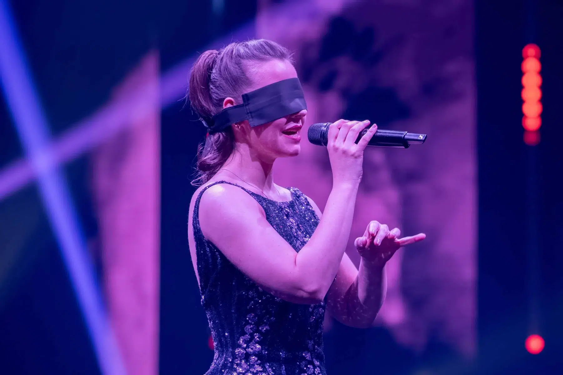 Premiere 10 Jahre WinterVarieté Heidelberg am 27.11.2025
Fotos © by Boris Korpak | bokopictures Premiere 10 Jahre WinterVarieté Heidelberg am 27.11.2025
Fotos © by Boris Korpak | bokopictures