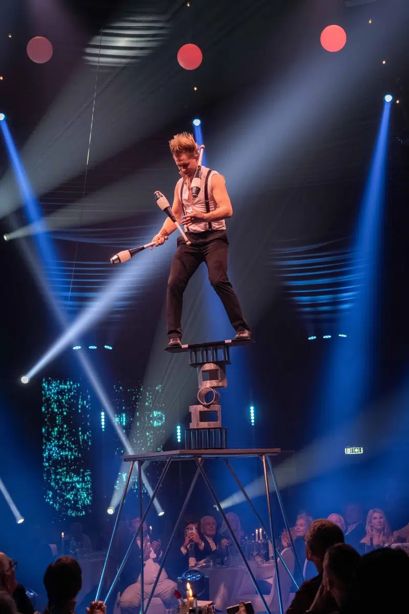 Premiere 10 Jahre WinterVarieté Heidelberg am 27.11.2025
Fotos © by Boris Korpak | bokopictures Premiere 10 Jahre WinterVarieté Heidelberg am 27.11.2025
Fotos © by Boris Korpak | bokopictures