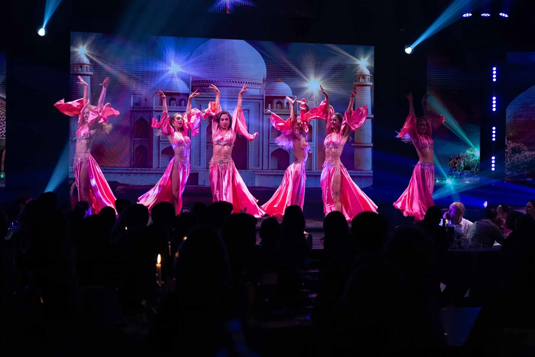 Premiere 10 Jahre WinterVarieté Heidelberg am 27.11.2025
Fotos © by Boris Korpak | bokopictures Premiere 10 Jahre WinterVarieté Heidelberg am 27.11.2025
Fotos © by Boris Korpak | bokopictures