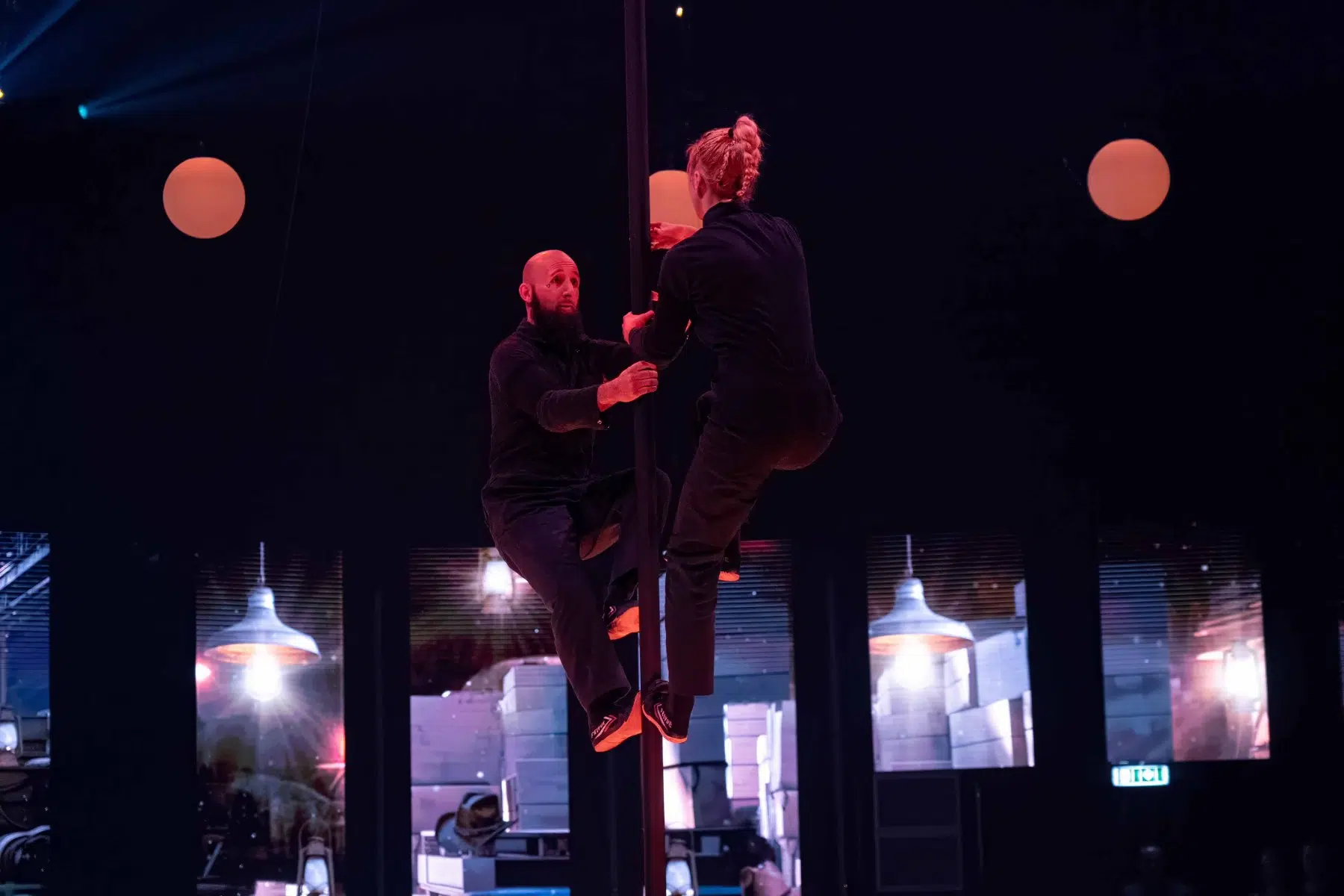 Premiere 10 Jahre WinterVarieté Heidelberg am 27.11.2025
Fotos © by Boris Korpak | bokopictures Premiere 10 Jahre WinterVarieté Heidelberg am 27.11.2025
Fotos © by Boris Korpak | bokopictures