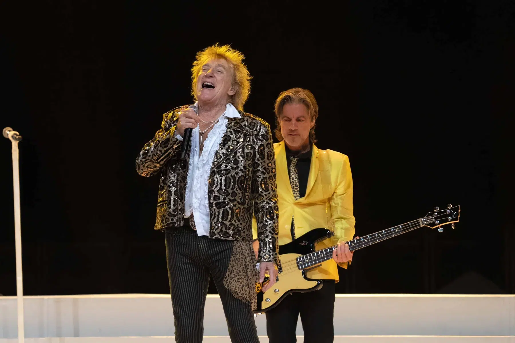 Rod Stewart mit seiner One More Time Tour in der SAP Arena Mannheim.
Foto © by Boris Korpak | bokopictures Rod Stewart mit seiner One More Time Tour in der SAP Arena Mannheim.
Foto © by Boris Korpak | bokopictures
