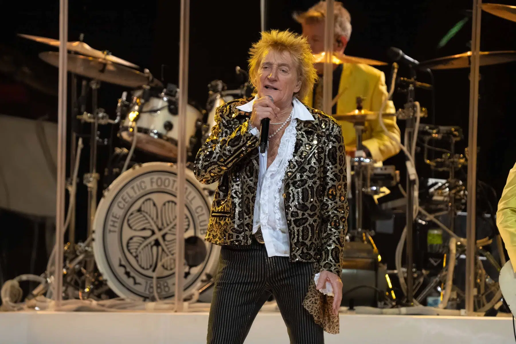 Rod Stewart mit seiner One More Time Tour in der SAP Arena Mannheim.
Foto © by Boris Korpak | bokopictures Rod Stewart mit seiner One More Time Tour in der SAP Arena Mannheim.
Foto © by Boris Korpak | bokopictures