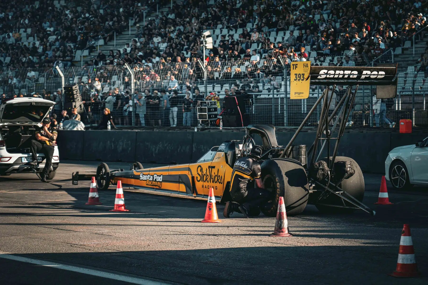 NitrOlympX - Wenn die Luft brennt und das Motodrom zittert auf dem Hockenheimring am 30.08.2025.
Foto © by Boris Korpak/ bokopictures NitrOlympX - Wenn die Luft brennt und das Motodrom zittert auf dem Hockenheimring am 30.08.2025.
Foto © by Boris Korpak/ bokopictures