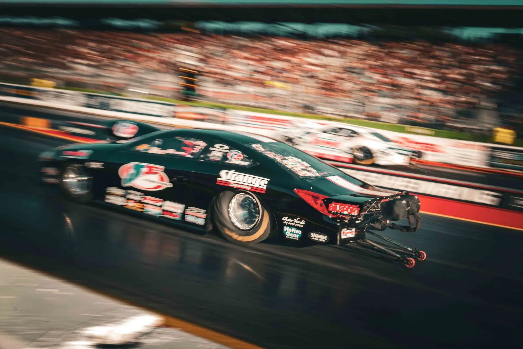 NitrOlympX - Wenn die Luft brennt und das Motodrom zittert auf dem Hockenheimring am 30.08.2025.
Foto © by Boris Korpak/ bokopictures NitrOlympX - Wenn die Luft brennt und das Motodrom zittert auf dem Hockenheimring am 30.08.2025.
Foto © by Boris Korpak/ bokopictures