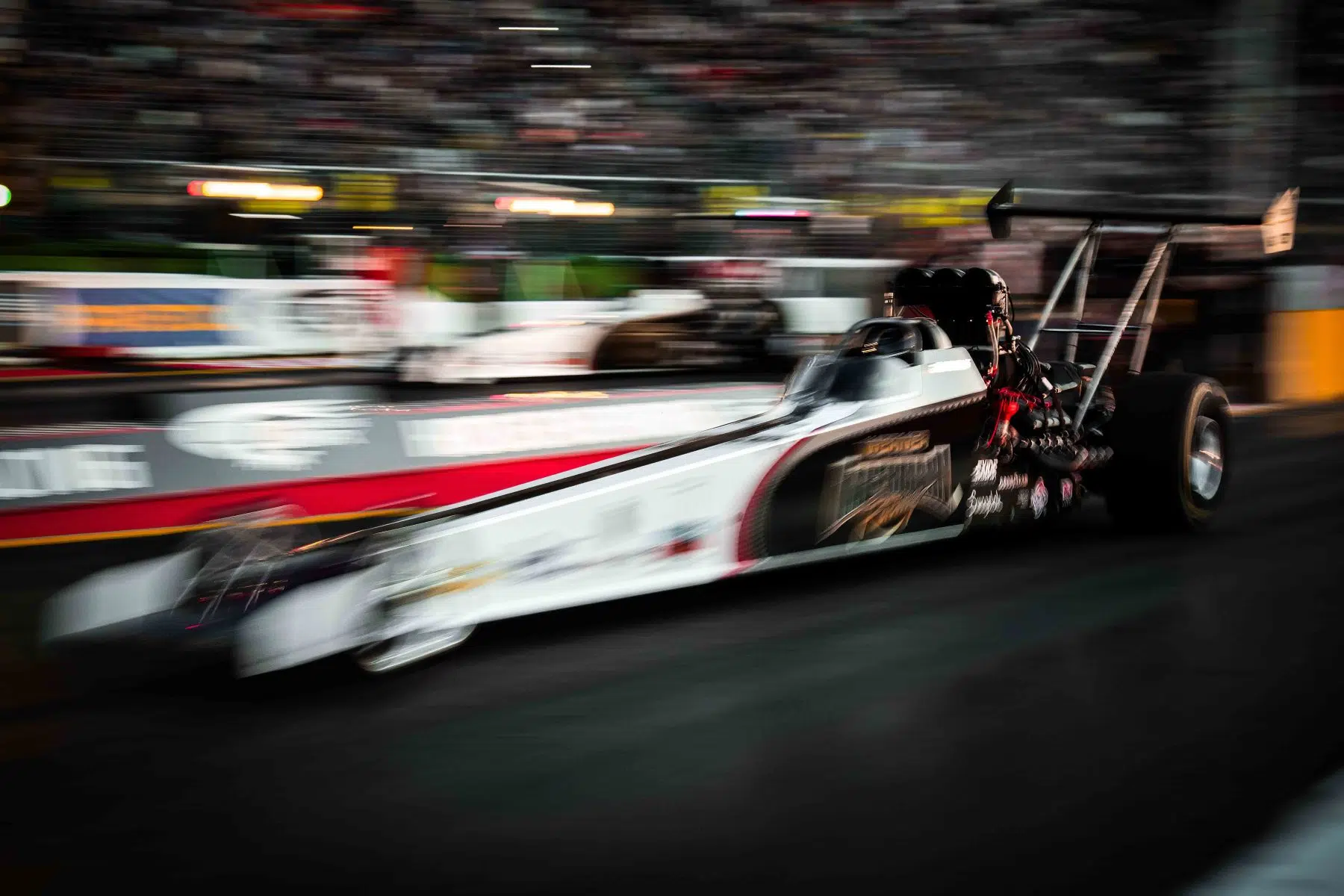 NitrOlympX - Wenn die Luft brennt und das Motodrom zittert auf dem Hockenheimring am 30.08.2025.
Foto © by Boris Korpak/ bokopictures NitrOlympX - Wenn die Luft brennt und das Motodrom zittert auf dem Hockenheimring am 30.08.2025.
Foto © by Boris Korpak/ bokopictures