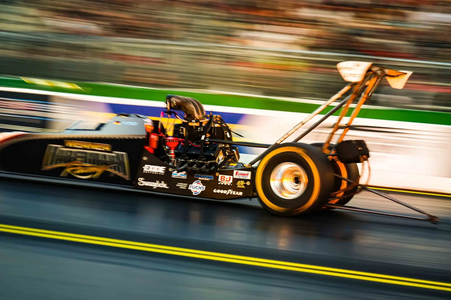 NitrOlympX - Wenn die Luft brennt und das Motodrom zittert auf dem Hockenheimring am 30.08.2025.
Foto © by Boris Korpak/ bokopictures NitrOlympX - Wenn die Luft brennt und das Motodrom zittert auf dem Hockenheimring am 30.08.2025.
Foto © by Boris Korpak/ bokopictures