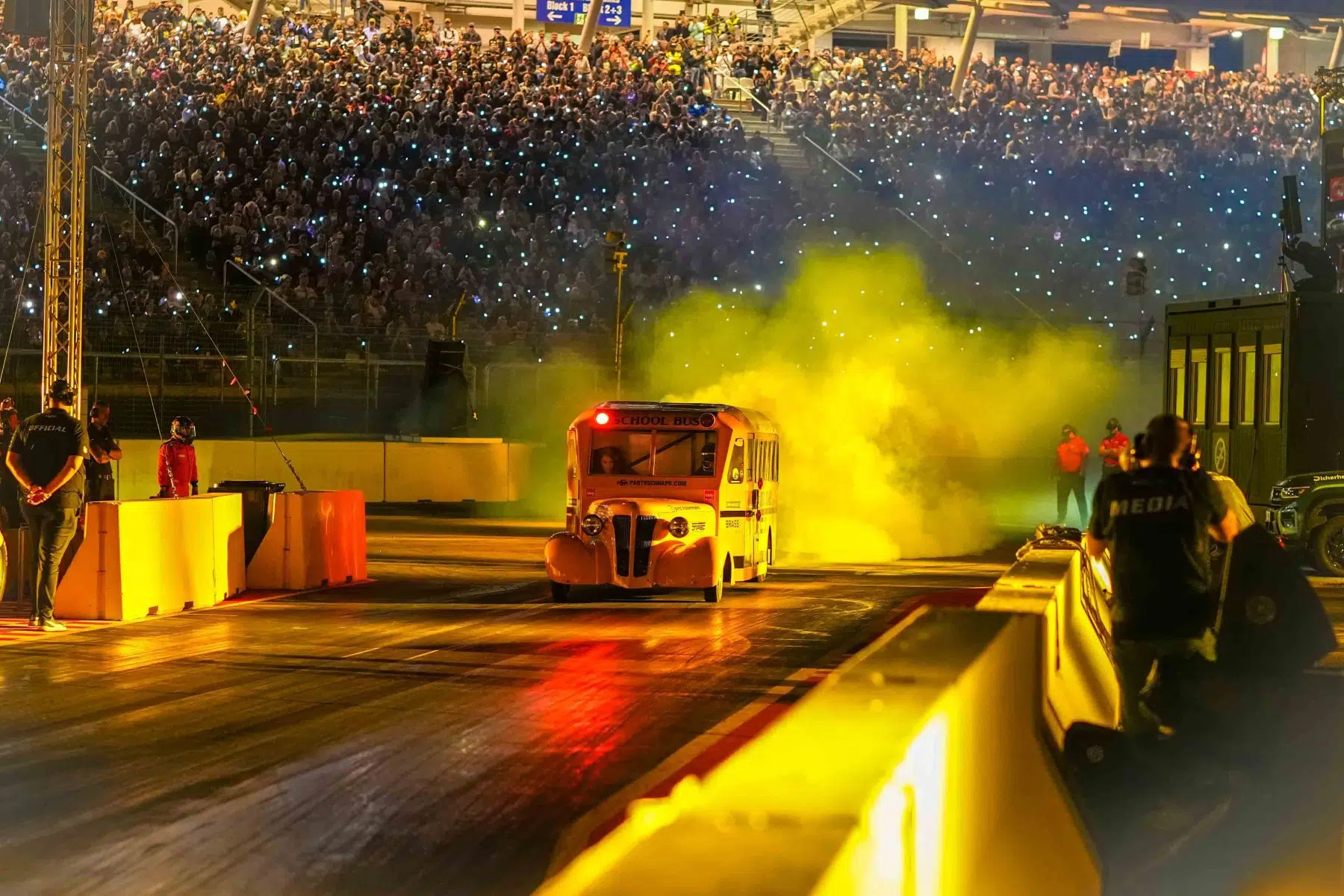 NitrOlympX - Wenn die Luft brennt und das Motodrom zittert auf dem Hockenheimring am 30.08.2025.
Foto © by Boris Korpak/ bokopictures NitrOlympX - Wenn die Luft brennt und das Motodrom zittert auf dem Hockenheimring am 30.08.2025.
Foto © by Boris Korpak/ bokopictures