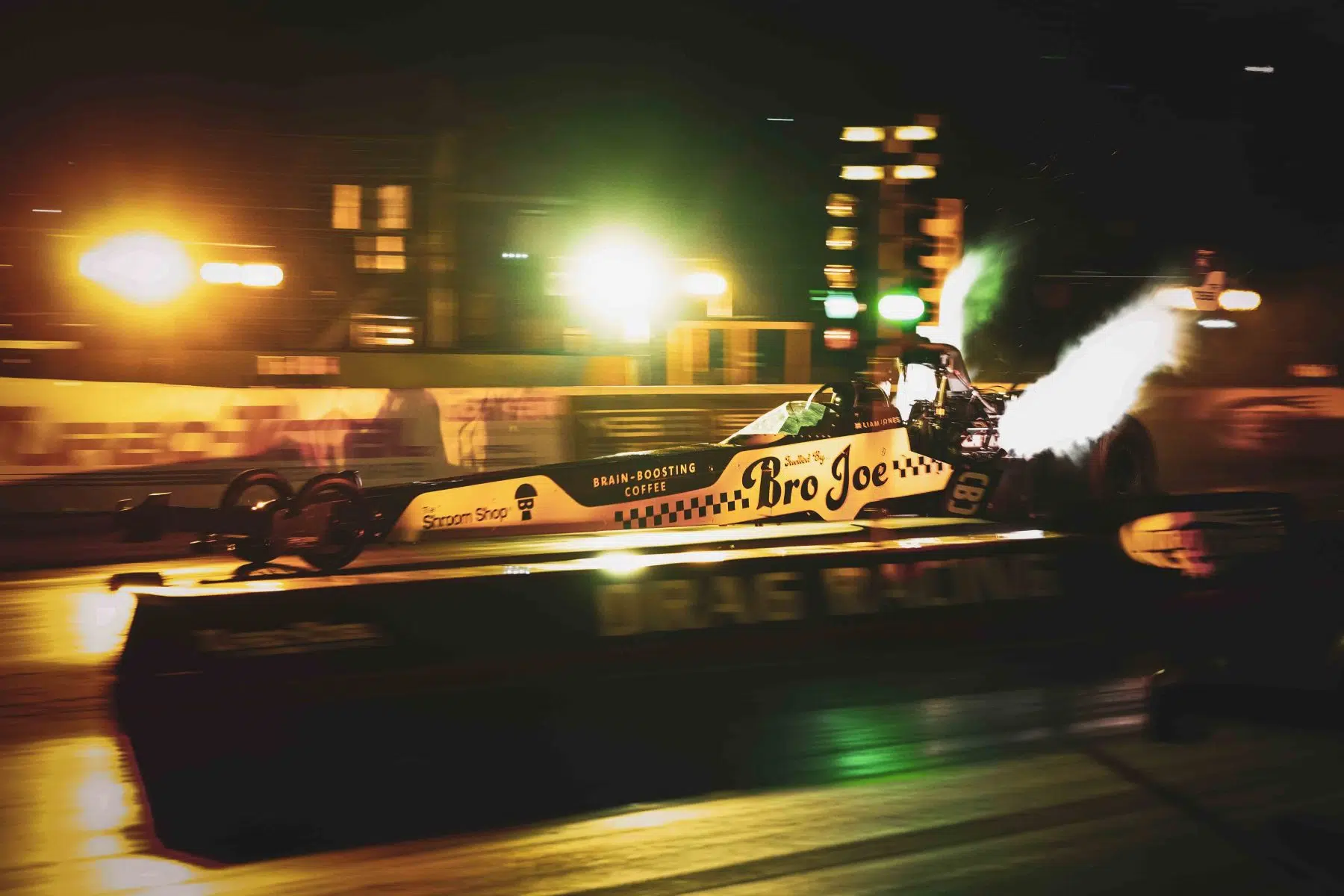 NitrOlympX - Wenn die Luft brennt und das Motodrom zittert auf dem Hockenheimring am 30.08.2025.
Foto © by Boris Korpak/ bokopictures NitrOlympX - Wenn die Luft brennt und das Motodrom zittert auf dem Hockenheimring am 30.08.2025.
Foto © by Boris Korpak/ bokopictures