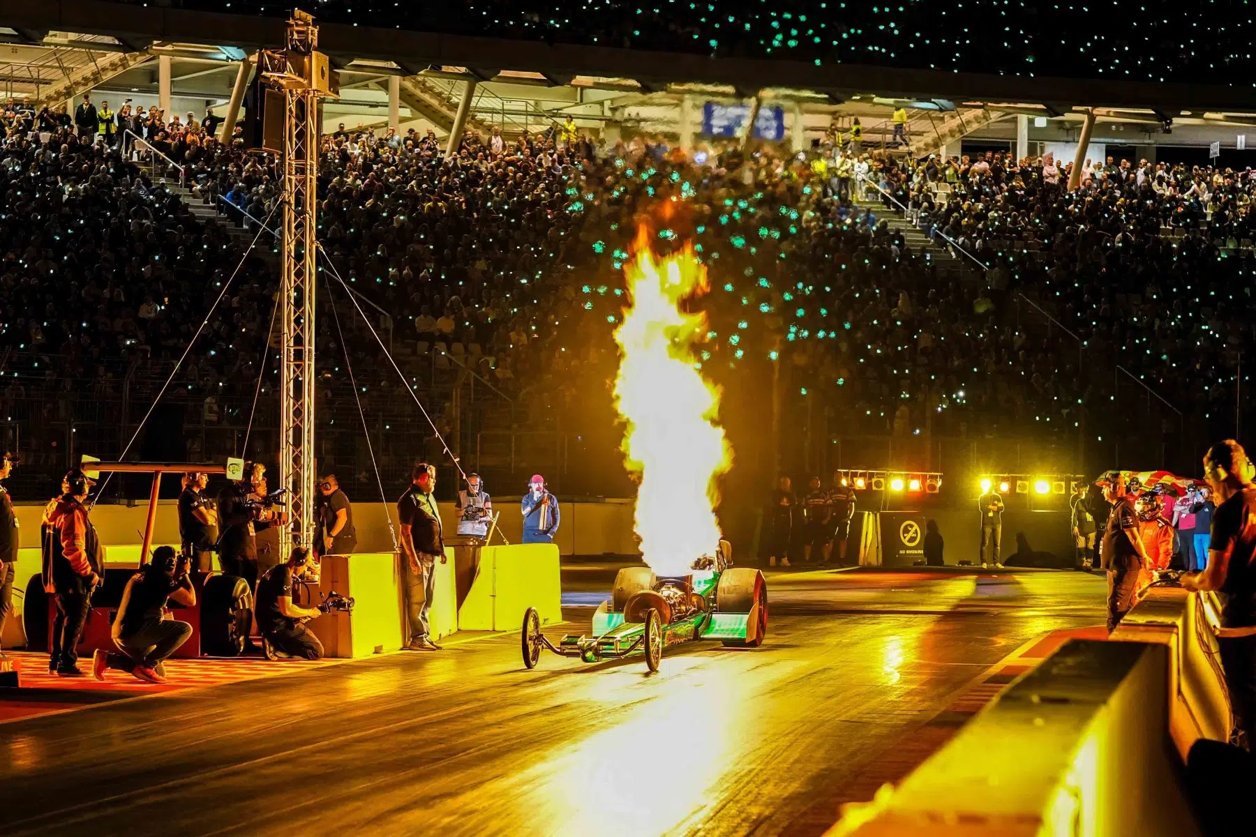 NitrOlympX - Wenn die Luft brennt und das Motodrom zittert auf dem Hockenheimring am 30.08.2025.
Foto © by Boris Korpak/ bokopictures NitrOlympX - Wenn die Luft brennt und das Motodrom zittert auf dem Hockenheimring am 30.08.2025.
Foto © by Boris Korpak/ bokopictures