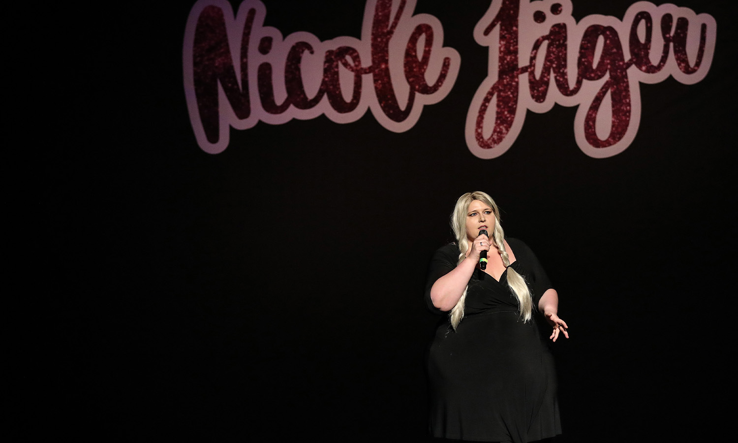 Nicole Jäger bei ihrem Comedy-Auftritt im Capitol Mannheim