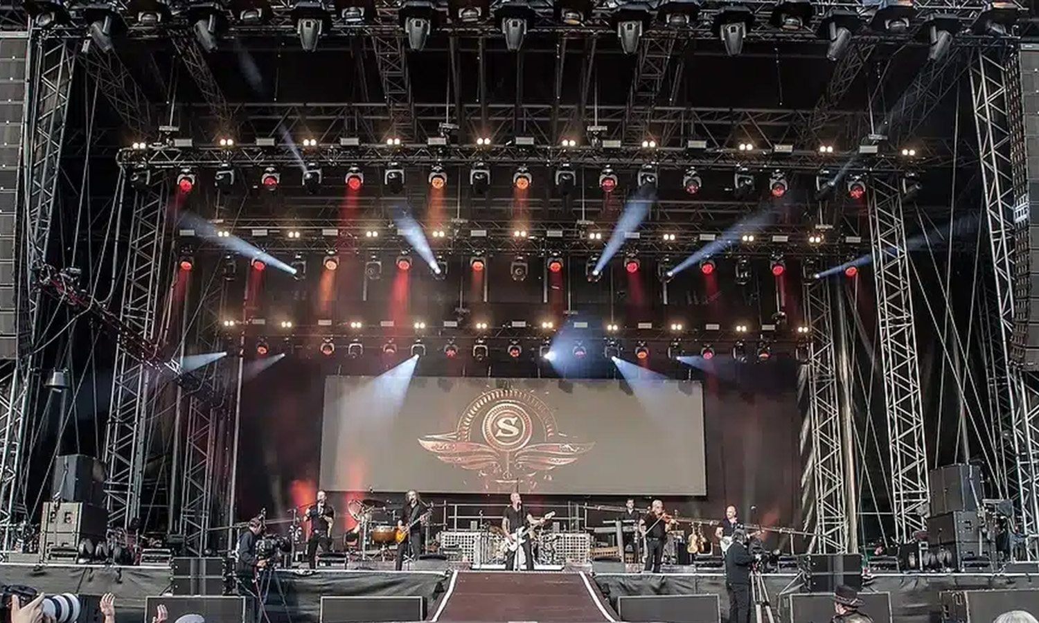 Santiano Musiker auf der Bühne beim Hessentag 2018 in Korbach