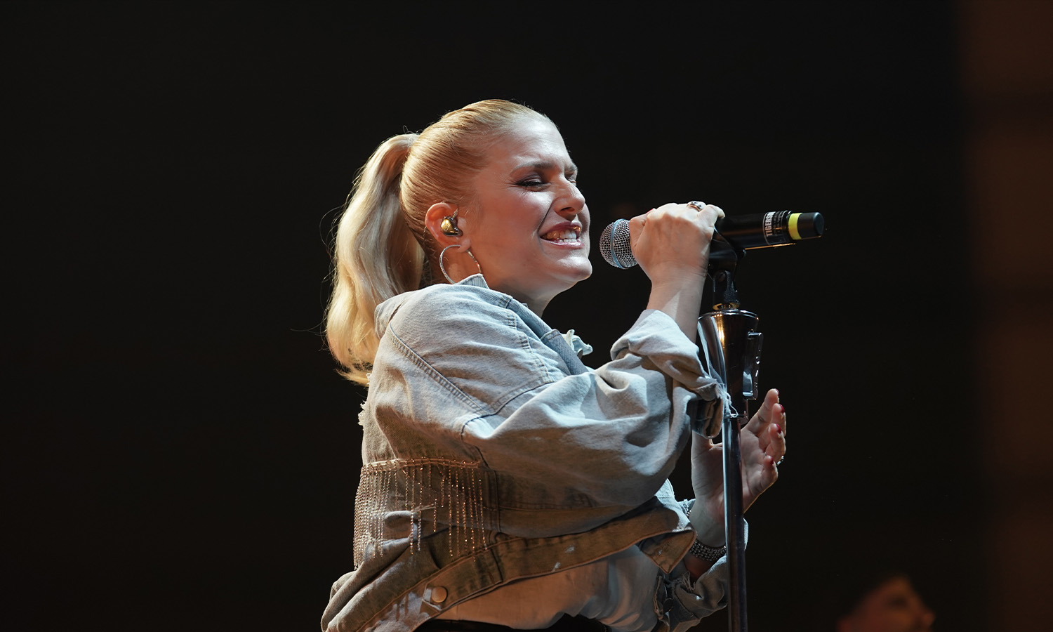 Jeanette Biedermann live beim Auftakt ihrer DNA Tour 2020 im Capitol Mannheim
