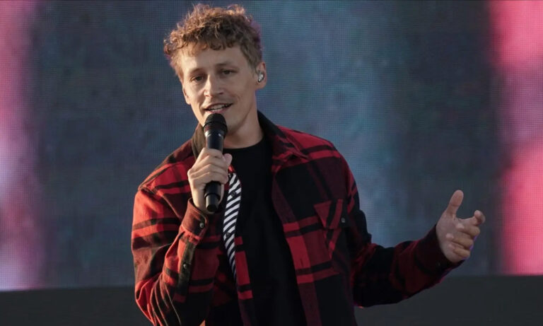Tim Bendzko live beim CARstival auf dem Maimarktgelände Mannheim 2020
