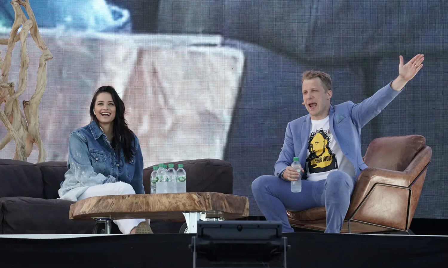 Amira und Oliver Pocher live beim CARStival auf dem Maimarktgelände Mannheim 2020