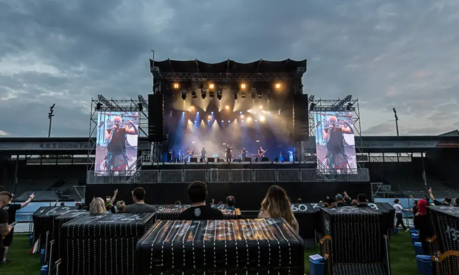 In Extremo beim Strandkorb Open Air in der BRITA-Arena Wiesbaden am 9. Juli 2021