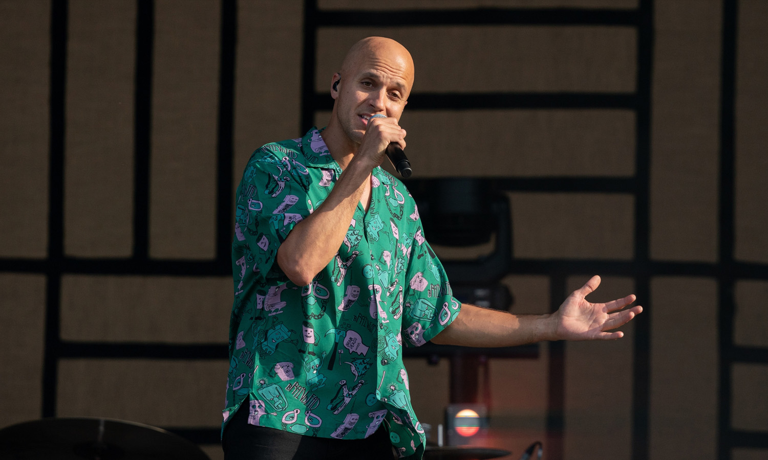 Milow live beim Rheingau Musik Festival 2021 in der BRITA-Arena Wiesbaden