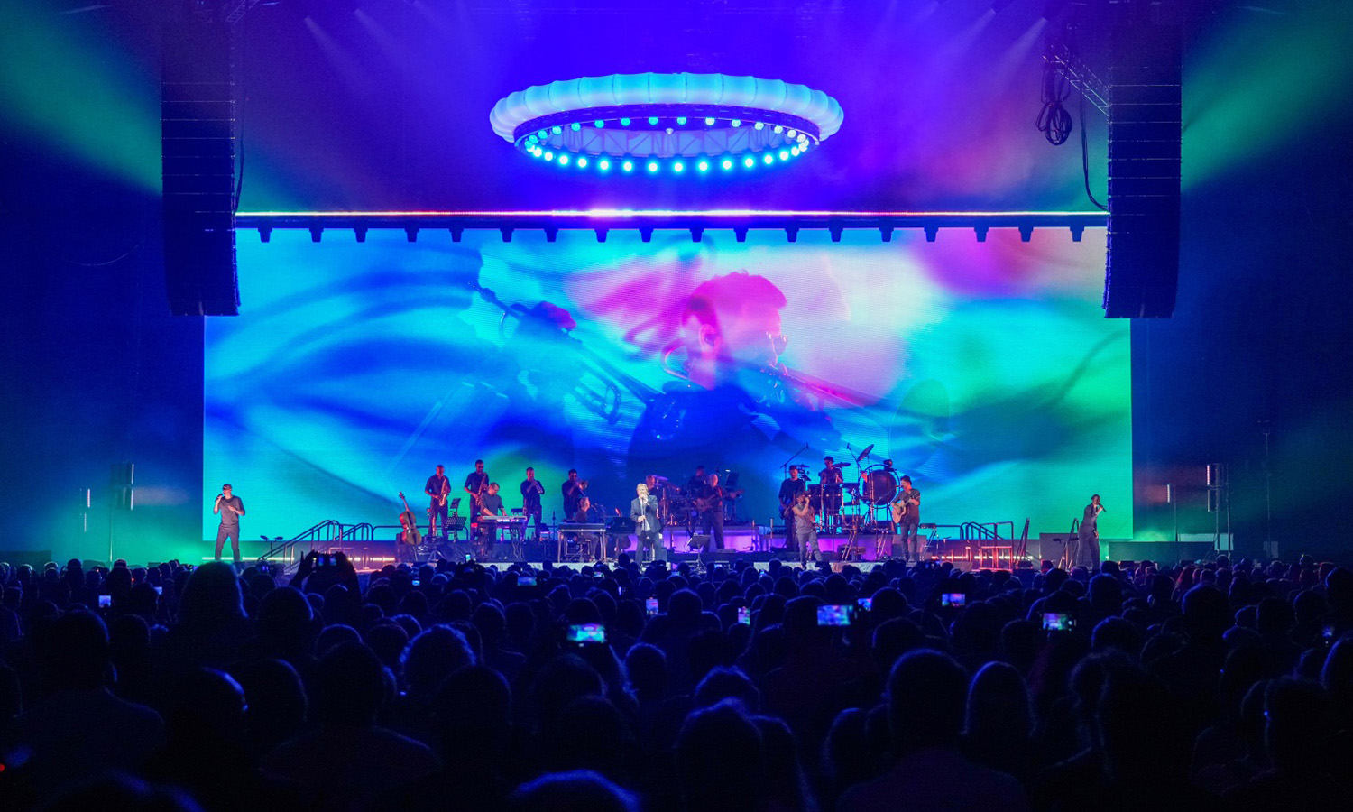 Howard Carpendale live bei seiner Let’s Do It Again Tour 2024 in der SAP Arena Mannheim