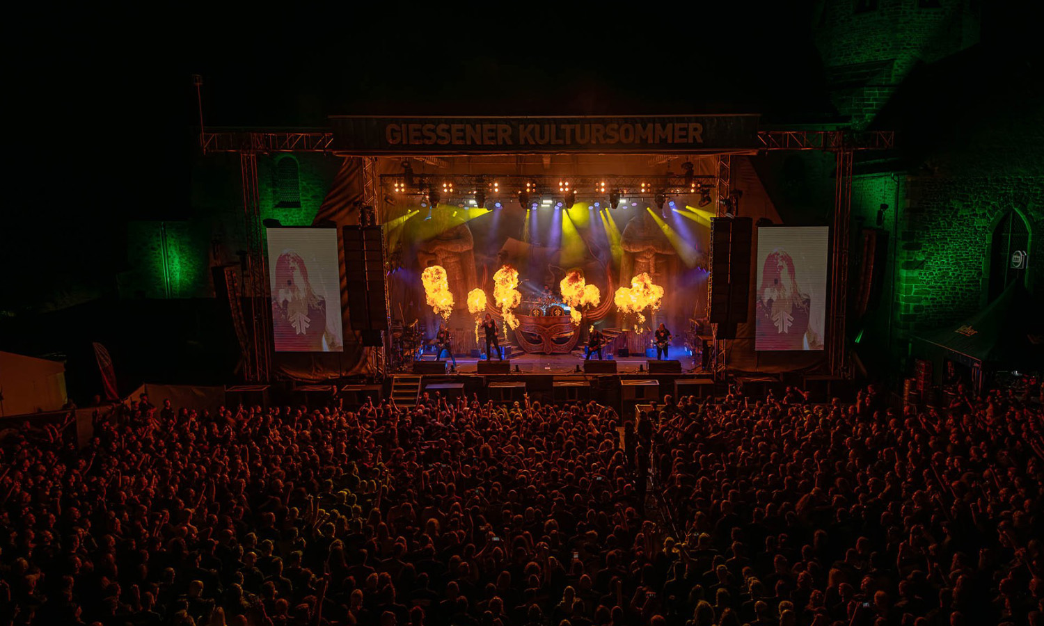 Amon Amarth in Gießen beim Kultursommer 2024 auf dem Schiffenberg