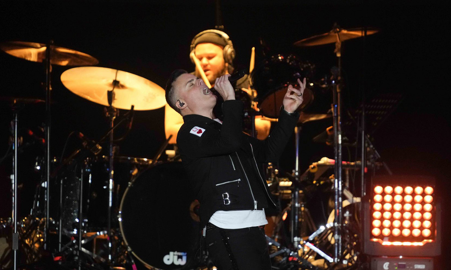Marc Martel in Mannheim bei One Vision of Queen in der SAP Arena