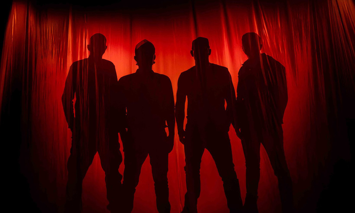 Volbeat live beim Konzert in der Festhalle Frankfurt mit kraftvoller Bühnenperformance und begeisterten Fans
