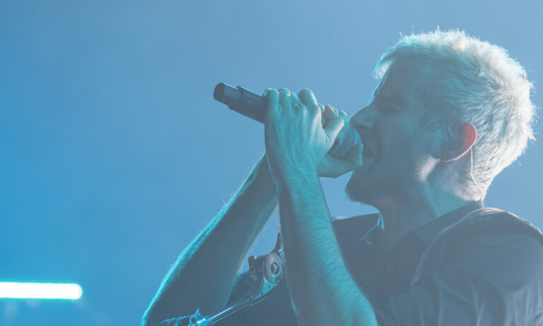 Pendulum live in Stuttgart mit energiegeladener Drum-and-Bass-Rock-Show, spektakulärer Bühnenperformance und begeisterten Fans