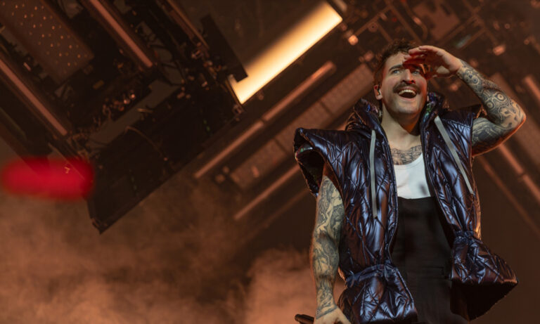 Electric Callboy mit Bury Tomorrow und Wargasm live bei der ausverkauften Show in der Festhalle Frankfurt