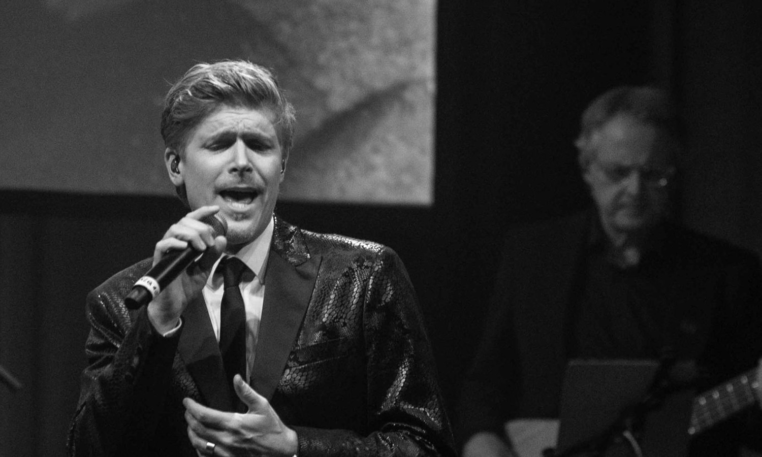 Dead Men’s Poetry live im Mannheimer Capitol mit stimmungsvoller Rockshow, Hammond-Orgel und begeistertem Publikum