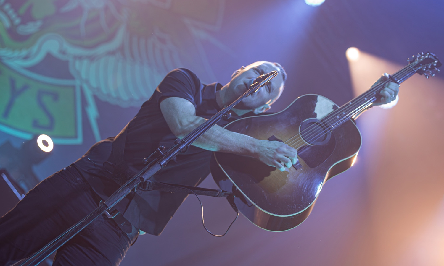 Dropkick Murphys, Frank Turner & The Sleeping Souls und Haywire live im Schlachthof Wiesbaden mit energiegeladener Punkrock-Show und begeisterten Fans