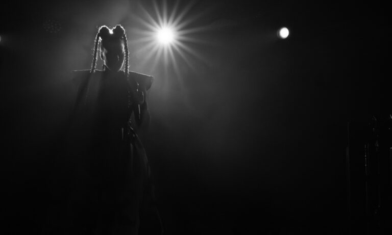 LaFee live in Stuttgart bei ihrer Rückkehr auf die Bühne mit energiegeladener Performance und begeisterten Fans