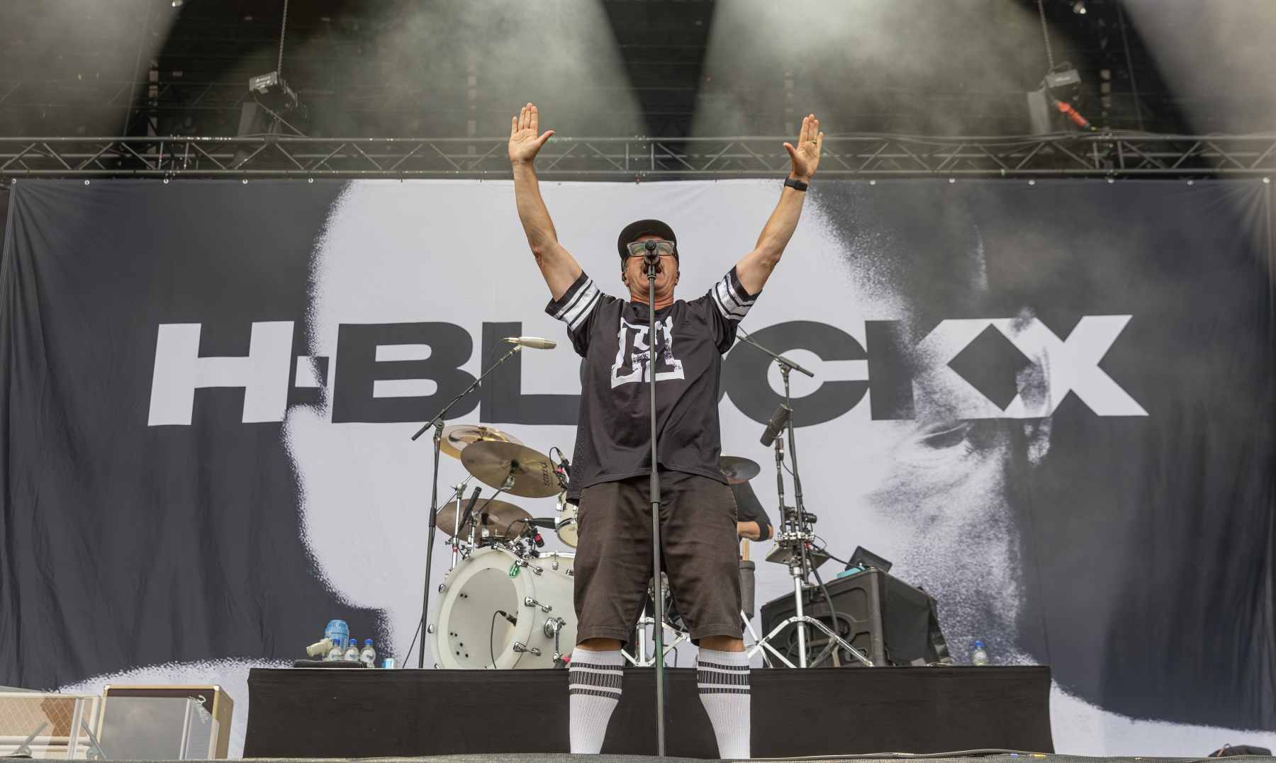 H-Blockx live beim exklusiven Wohnzimmerkonzert im Radio BOB! Funkhaus mit intimer Atmosphäre und begeisterten Fans